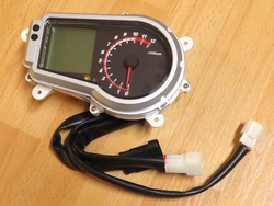 mittaristo - Keeway Xblade