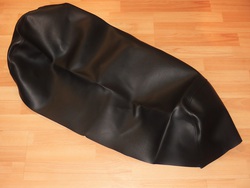 istuimen verhoilu - Yamaha Viking 540 ( musta )