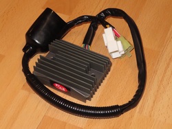 Jännitteensäädin Tourmax - Honda CBR1100XX 2001-2007