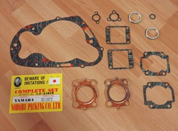 tiivistesarja täydellinen - Yamaha RD 125 DX ´75-82