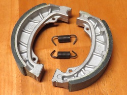 takajarrukengät - Keeway Hurricane ( E5 )