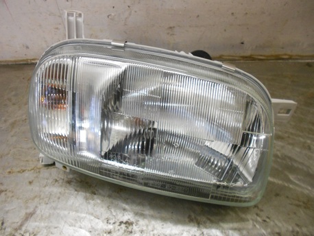 NISSAN MICRA ´93-95 - E-LYHTY OIKEA MAN./SÄHKÖSÄÄTÖ
