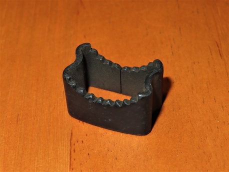 ohjaustangon alakiinnike - Solifer SM ´82->