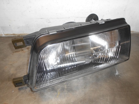 NISSAN SUNNY ´86-90 - E-LYHTY H4 VASEN ( N13 ) NISSAN SUNNY ´86-90 - E-LYHTY H4 VASEN ( N13 )