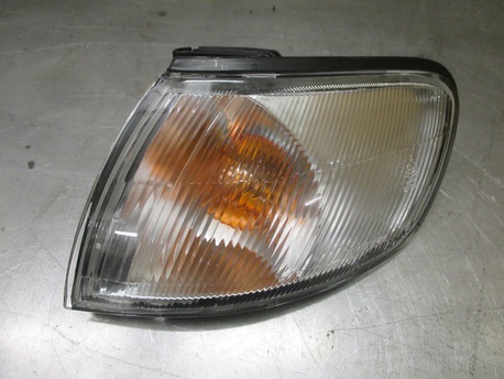 NISSAN ALMERA ´96-00 - E-VILKKU VASEN ( N15 )