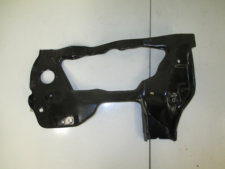 NISSAN PRIMERA ´96-99 - SILMÄPELTI VASEN ( P11 ) NISSAN PRIMERA ´96-99 - SILMÄPELTI VASEN ( P11 )