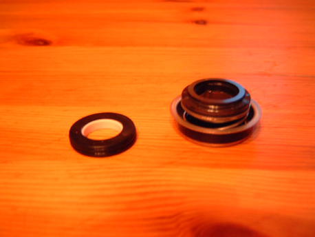 vesipumpun stefat Honda NSR125 / CRM125 vesipumpun stefat Honda NSR125 / CRM125