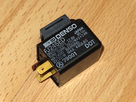 vilkkurele - Yamaha "original"