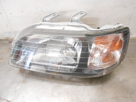HONDA CIVIC ´95-97 - ETULYHTY H4+VILKKU VASEN - 5 OVINEN ( ENG. )