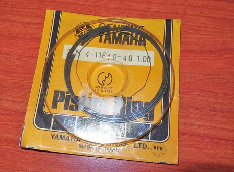 männänrengassarja - Yamaha DT125 ( +1.00mm ) ´78-80 männänrengassarja - Yamaha DT125 ( +1.00mm ) ´78-80