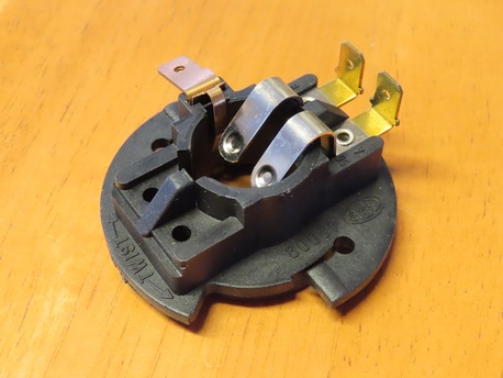 etuvalon pidike - Honda "original" NSR125 ´1993-2001