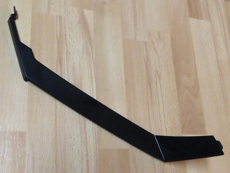 lista etuvalon alle, oikea, musta - Linhai 500 Promax