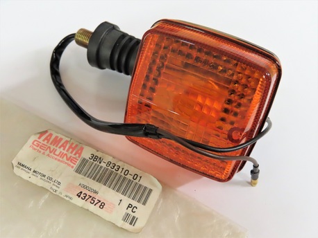 etuvilkku vasen - Yamaha "original" DT125R