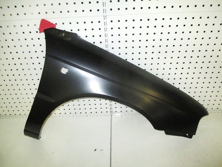 SUZUKI BALENO ´95-98 - E-LOKASUOJA SV OIKEA SUZUKI BALENO ´95-98 - E-LOKASUOJA SV OIKEA
