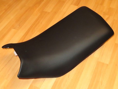 istuin - Keeway 220 GTS