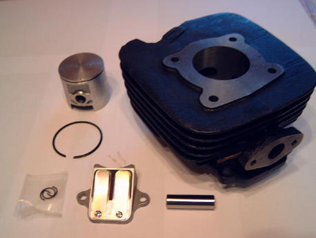 läppäsylinterisarja 50cc ( PV50 ) läppäsylinterisarja 50cc ( PV50 )
