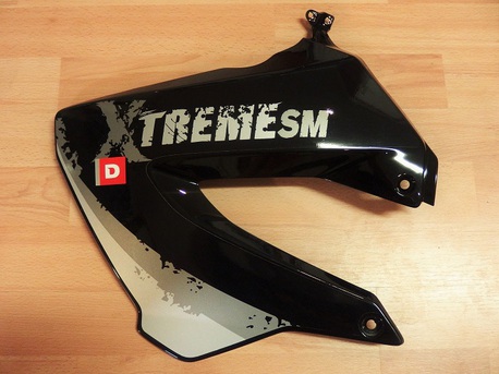 ilmanohjain vasen tarralla - Derbi Senda X-Treme SM ( Original ) ilmanohjain vasen tarralla - Derbi Senda X-Treme SM ( Original )