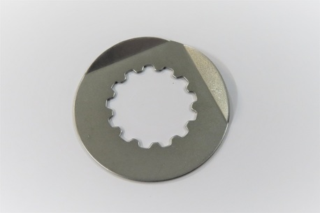 eturattaan lukkolevy - Yamaha "original"