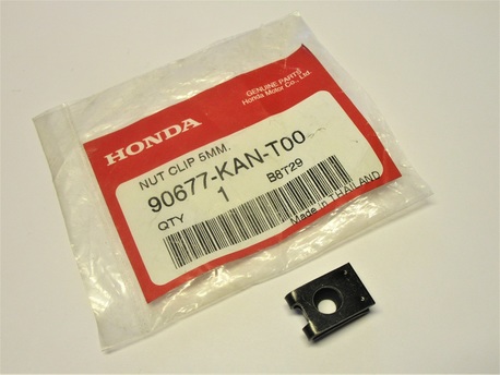 klipsimutteri 5mm - Honda "Original"