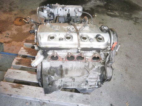 moottori - Honda Accord ( 1.8 ) ´2000