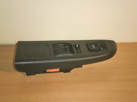 lasinnostimen katkasin vasen etuovi - Honda Accord ( 1.8 ) ´2000 lasinnostimen katkasin vasen etuovi - Honda Accord ( 1.8 ) ´2000