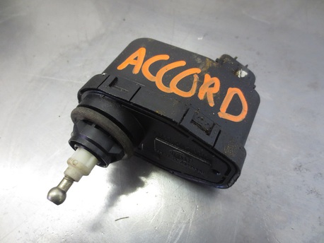 ajovalon säätömoottori - Honda Accord ( 2.0 ) ´1996 ajovalon säätömoottori - Honda Accord ( 2.0 ) ´1996