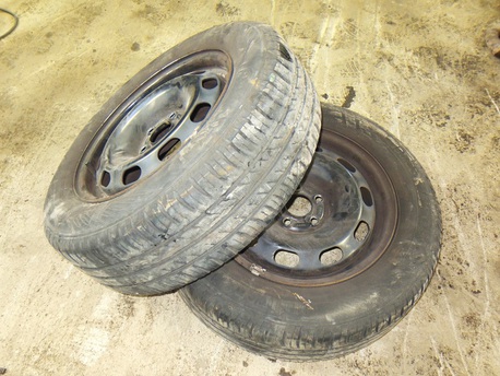 rengas + vanne ( 2kpl ) - VW New Beetle ( 1.6 ) ´2007