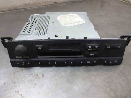 radio / kasetti - BMW 318 (E46) ´99