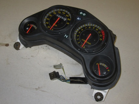 Honda CBR125 ´07 - mittaristo Honda CBR125 ´07 - mittaristo