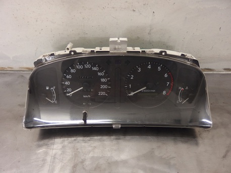 mittaristo - Toyota Corolla 5D ( 1.3 ) ´00