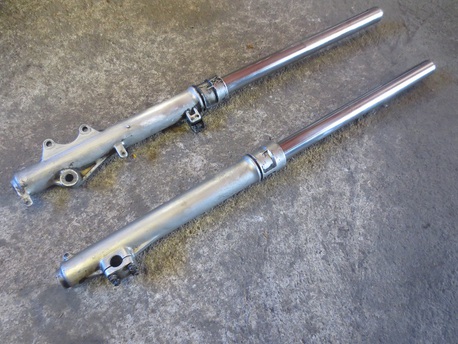 etuteleskoopit - Yamaha DT125R ´00 etuteleskoopit - Yamaha DT125R ´00