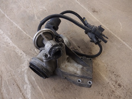 EGR - Mercedes Benz E ( W210 )