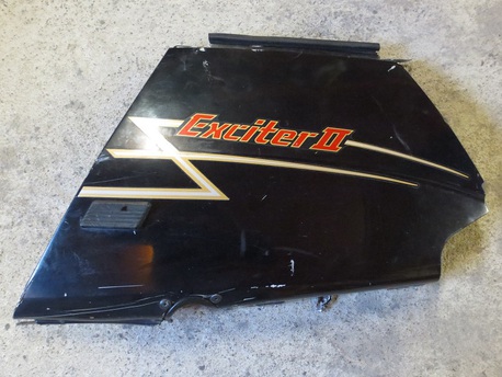 sivumuovi vasen - Yamaha Exiter II ´92 sivumuovi vasen - Yamaha Exiter II ´92