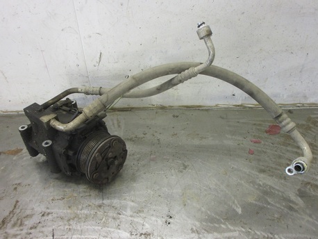 ilmastoinnin kompressori - Ford Focus STW ( 1.6 ) '00 ilmastoinnin kompressori - Ford Focus STW ( 1.6 ) '00