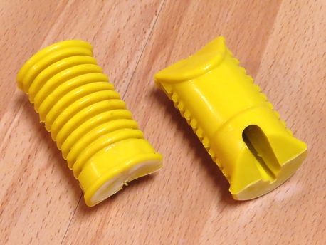 jalkatapin kumit, keltaiset - Monkey