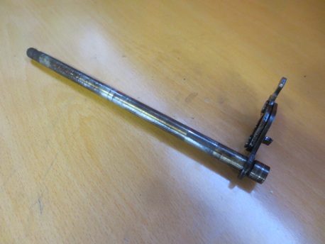 vaihdepolkimen aksila - Honda CB125 T vaihdepolkimen aksila - Honda CB125 T