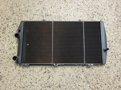 AUDI 80 / 90 1.6 D/TD ´87-91 - JÄÄHDYTIN AUDI 80 / 90 1.6 D/TD ´87-91 - JÄÄHDYTIN