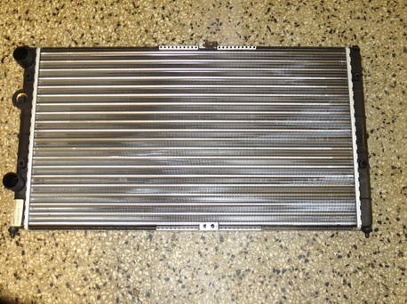 JÄÄHDYTIN - VW POLO ( 1.4-1.9TDI ) ´99-01 JÄÄHDYTIN - VW POLO ( 1.4-1.9TDI ) ´99-01