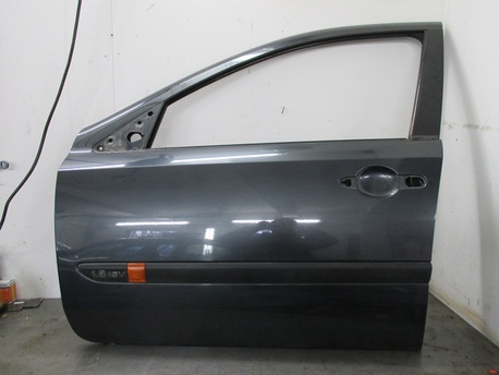 etuovi vasen - Renault Laguna 1.8 16V ´03 etuovi vasen - Renault Laguna 1.8 16V ´03