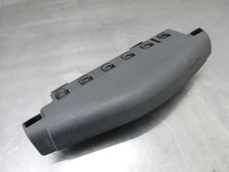 turvatyyny taka vasen - Renault Laguna 1.8 16V ´03