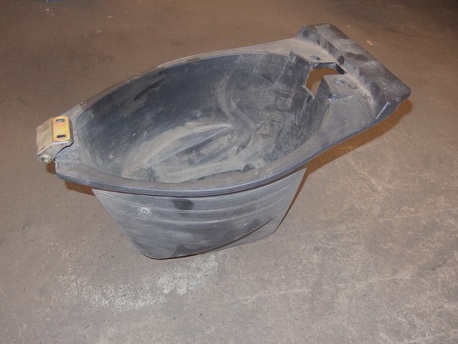 istuinkaukalo - Leike LK125T ´10