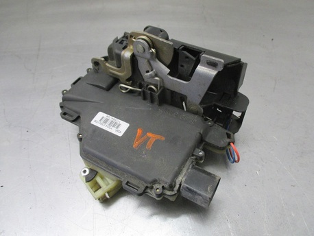 oven lukkolaite taka vasen - Seat Leon ( 1.9 TDI ) ´2005 oven lukkolaite taka vasen - Seat Leon ( 1.9 TDI ) ´2005