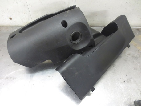 ohjauspylvään muovit - Ford Mondeo 1.8 ´03 ohjauspylvään muovit - Ford Mondeo 1.8 ´03