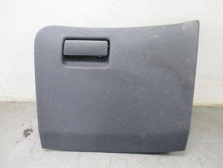 hansikaslokero - Ford Mondeo ´97-01 hansikaslokero - Ford Mondeo ´97-01