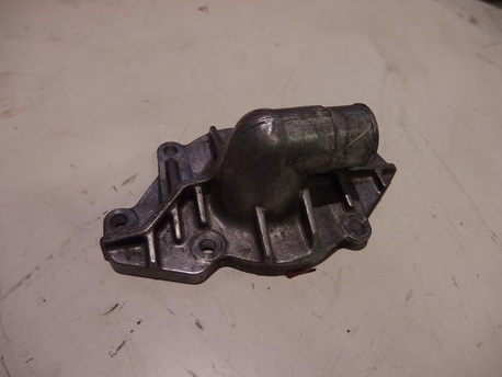vesipumpun kansi - Ski-Doo MXZ 440 Racing ´03 vesipumpun kansi - Ski-Doo MXZ 440 Racing ´03
