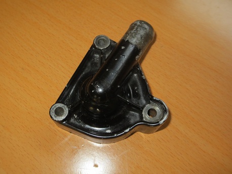 vesipumpun kansi - Honda NSR125 ´02