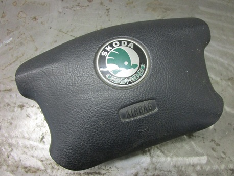 ohjauspyörän turvatyyny - Skoda Octavia 4D Hatchback ( 1.9 TDI ) ´02