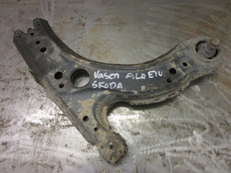 alatukivarsi eteen, vasen - Skoda Octavia 4D Hatchback ( 1.9 TDI ) ´02 alatukivarsi eteen, vasen - Skoda Octavia 4D Hatchback ( 1.9 TDI ) ´02