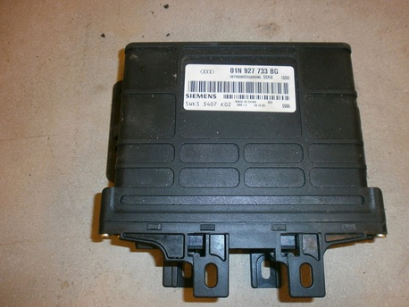 vaihdelaatikon ohjausyksikkö - Volkswagen Passat ( 1.9 TDI ) ´00