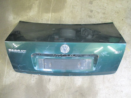 takaluukku - Volkswagen Passat ( 1.9 TDI ) ´99 takaluukku - Volkswagen Passat ( 1.9 TDI ) ´99